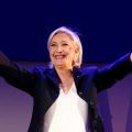 Le Pen steps down as FN president to gather “all the French”