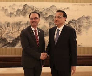 Li promotes Sino-Philippine ties