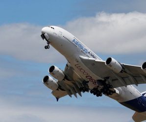 Airbus signs deal to sell 140 planes to China