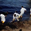 Greek crews struggle to mop up oil spill after tanker sinks