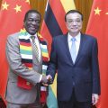 Premier greets visiting president of Zimbabwe