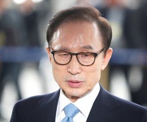 Ex-S.Korean president Lee Myung-bak indicted over corruption charges