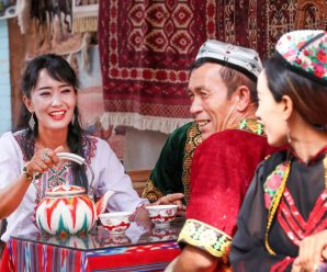 Kashgar natives open homes, hearts to immersive travelers